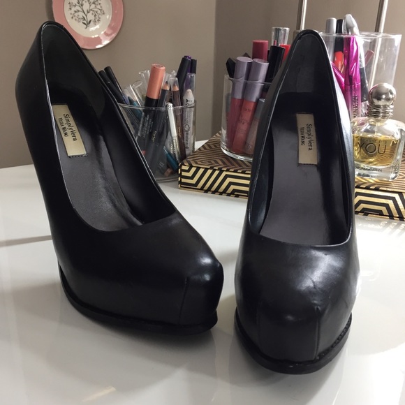 Simply Vera Vera Wang Shoes - Simply Vera Platform Pumps